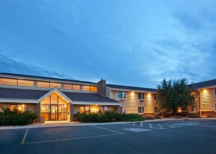 Top Picks for Hotels in Mitchell, South Dakota: Where Comfort Meets Convenience