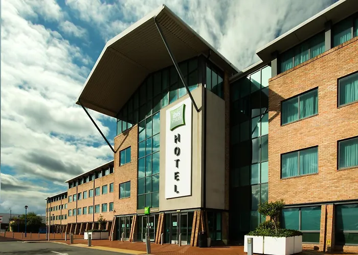 Top Hotels Near NEC Birmingham for Convenience