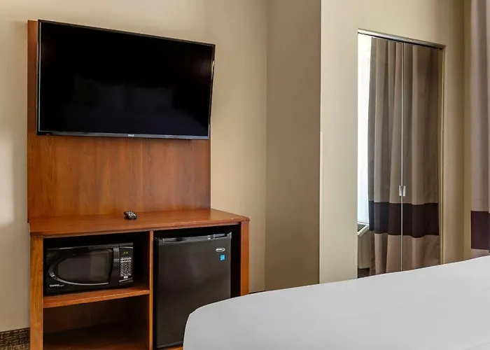 Top Hotels in Clayton NC