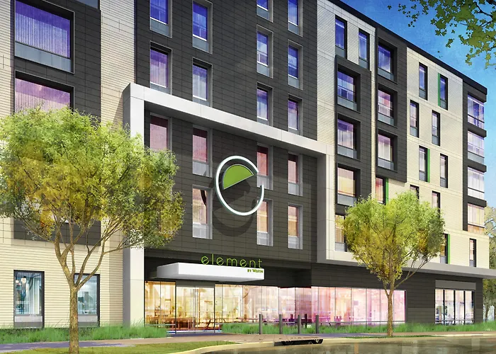 Top Hotels Near Boston Aquarium for Memorable Stay