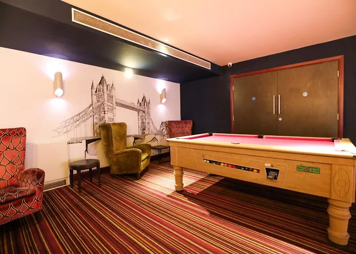 Top Cheap Good Hotels in London