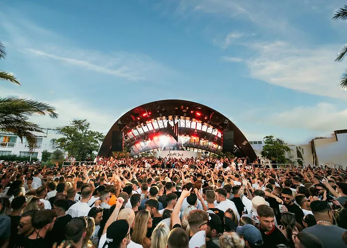 Las Principales Cadenas Hoteleras de Ibiza