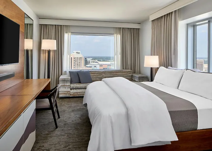 Top Hotels Charlotte Airport