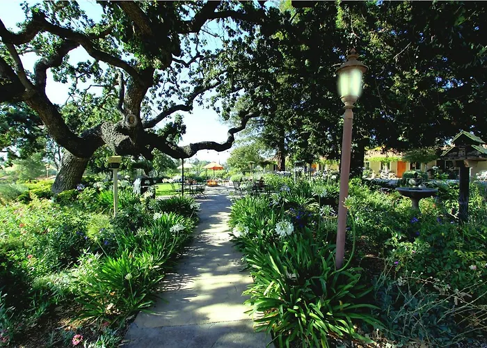 Premium Solvang Hotels for Luxurious Getaways